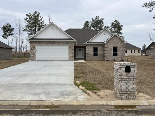 154 Hayden Dr