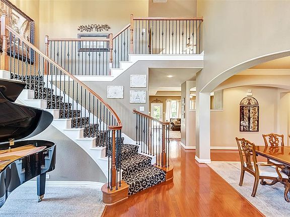 4th image of 612 Unbridled Ln