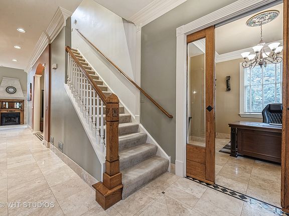 2nd image of 2059 Laurel Valley Dr