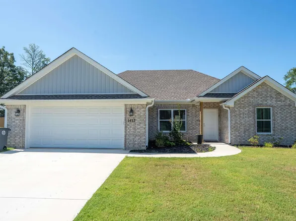 1412 Rehoboth Dr, Searcy, AR 72143