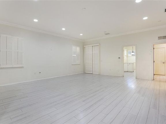 5th image of 551 Meadow Sweet Cir
