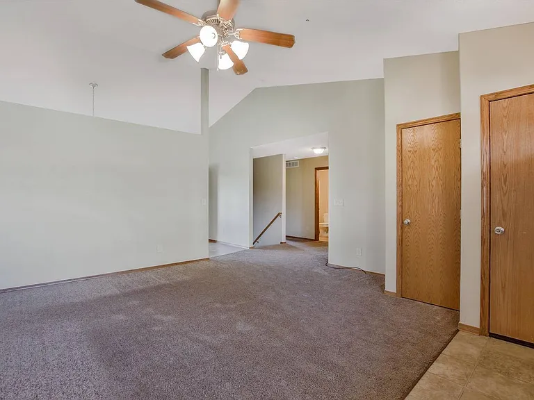 Lakeside Townhomes — Photo 10