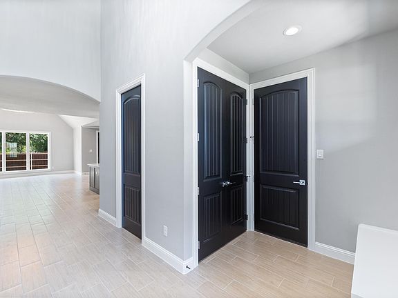 5th image of 17731 Chaparral Dr