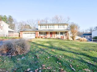 3733 Chateau Ridge Dr, Ellicott City, MD 21042