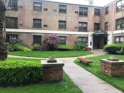 4 Terrace Cir APT 3G, Great Neck, NY, 11021