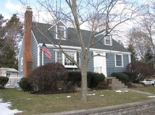 40 Branch Rd, Weymouth, MA 02190