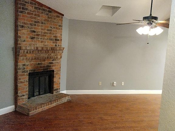 3rd image of 1420 Natchez Trce