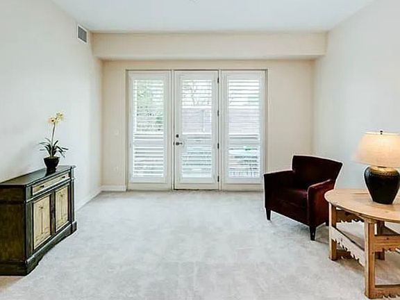 4th image of 2200 S University Blvd Unit 209B