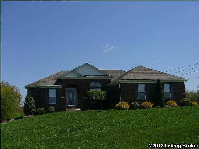 1st image of 236 Foxmoor Dr