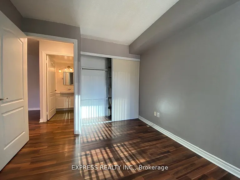 30 Hayden St #407 — Photo 8