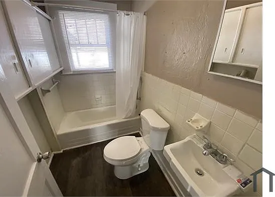 7343 Queenstown Ave — Photo 4