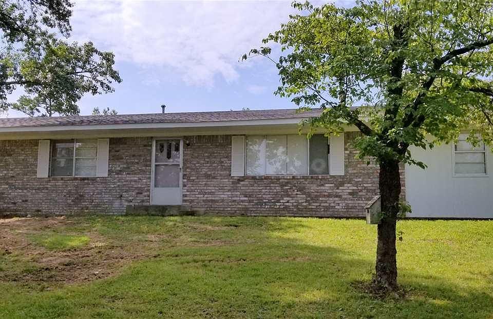 1st image of 131 Dove Ln
