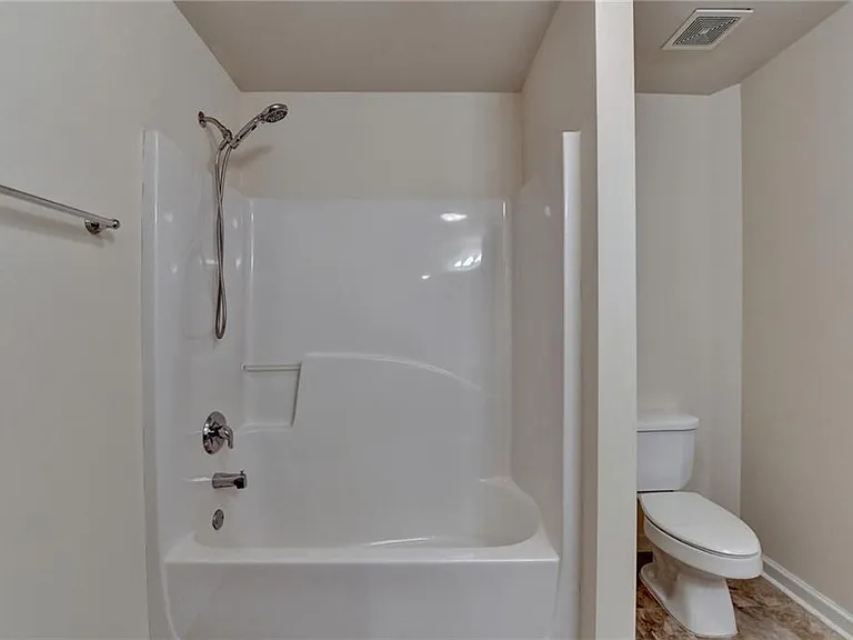 1641 Tailmore Ln — Photo 34