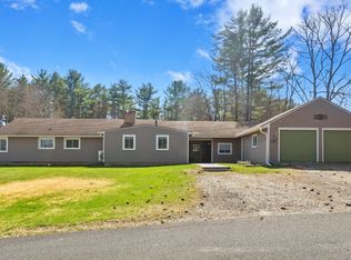 4 Fox Meadow Ln, Stockbridge, MA 01262