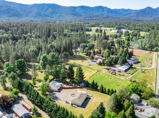 255 Queens Branch Rd, Rogue River, OR 97537