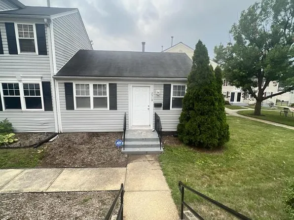 2518 Kent Village Dr #1, Hyattsville, MD 20785