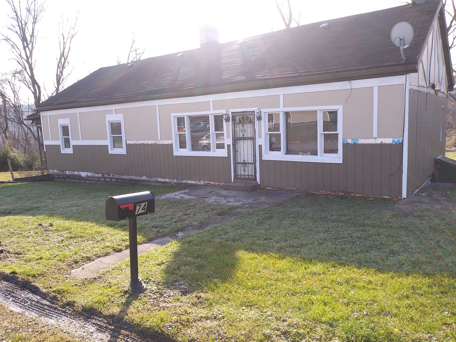 74 Crescent Heights Dr, Daisytown, PA 15427 Zillow