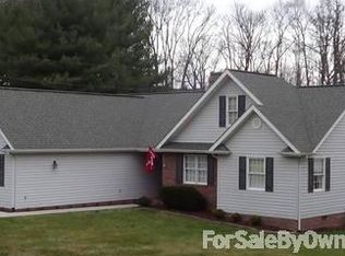 18225 Woodland Hills Rd, Abingdon, VA 24210