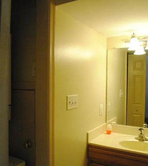 First floor bath & laundry