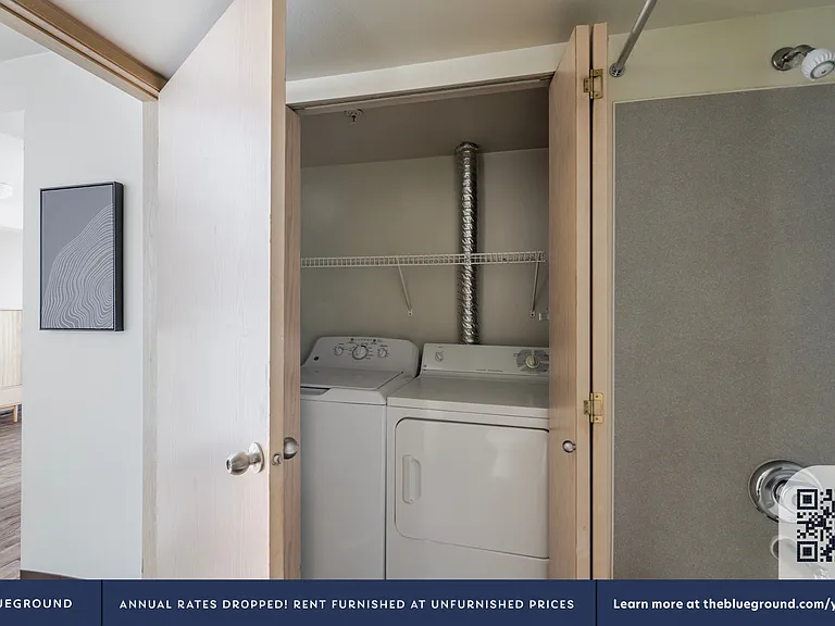 Washer/Dryer in Apartment