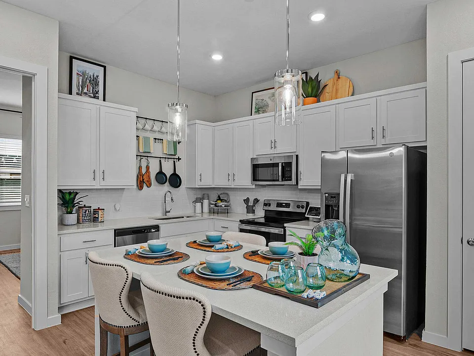 Yardly Cypress apartments community photo