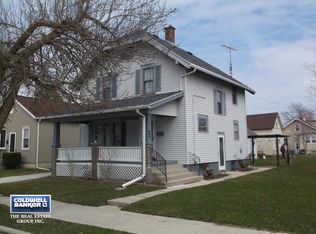 713 S 19th St, Manitowoc, WI 54220