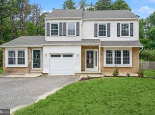 708 Forrest Dr, Atco, NJ 08004