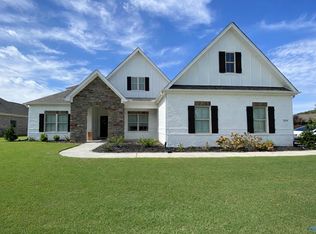 3020 Ginn Point Rd SE, Owens Cross Roads, AL 35763