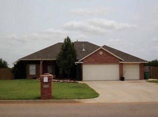 1240 9th St NW, Piedmont, OK 73078