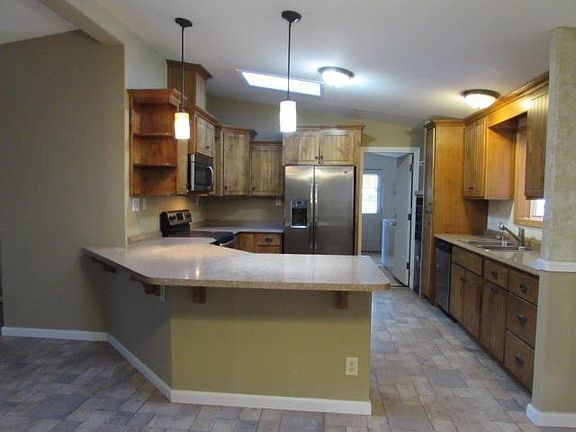 3rd image of 12543 E 47th Ln