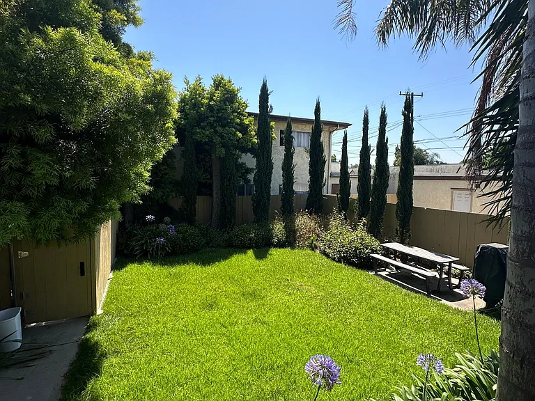 650 W Gonzales Rd #7 — Photo 13