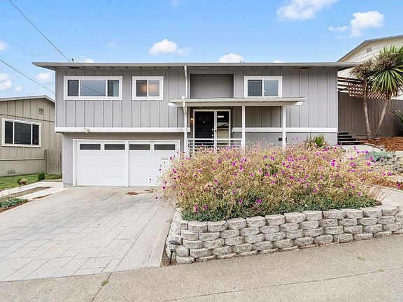 2nd image of 1128 Manzanita Dr
