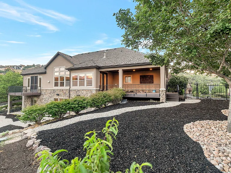14637 S Woods Landing Ct — Photo 37