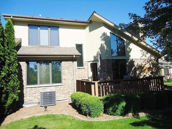 2nd image of 10560 Brookridge Ct