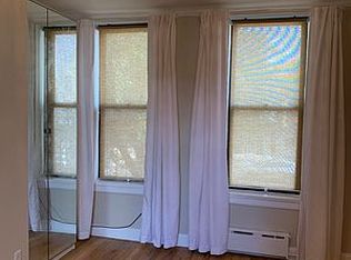 660 4th Ave APT 2F, Brooklyn, NY 11232