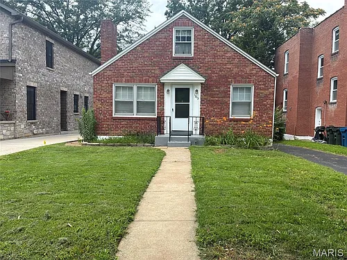 1813 Princeton Pl Photo 1