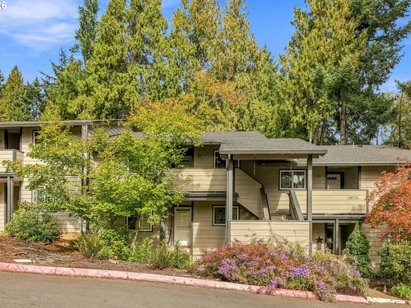 29720 SW Courtside Dr APT 52, Wilsonville, OR 97070