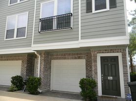 3001 Murworth Dr