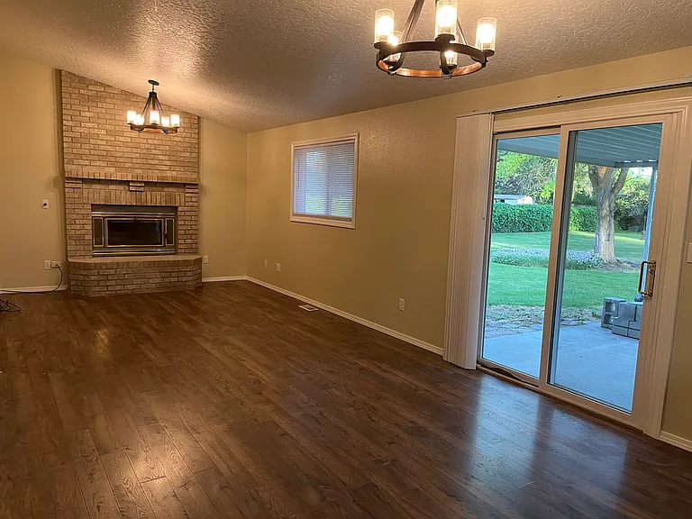 4845 Heath Way — Photo 8