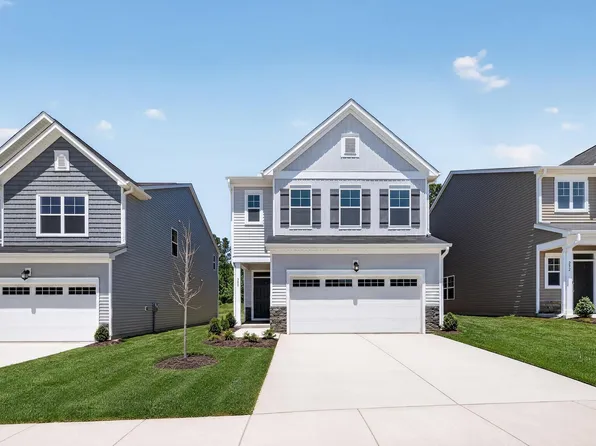 300 Beachcomber Dr, Lillington, NC 27546
