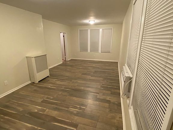 5th image of 469 Norwood St Floor 2