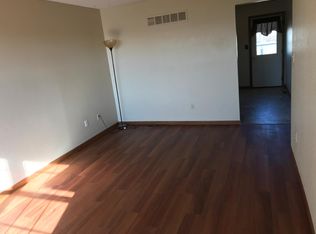 8212 Spring Valley Rd, Belton, MO 64012