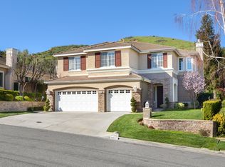 561 Granite Hills St, Simi Valley, CA 93065