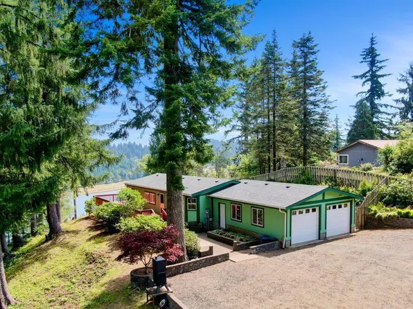 723 Criteser Loop, Toledo, OR 97391