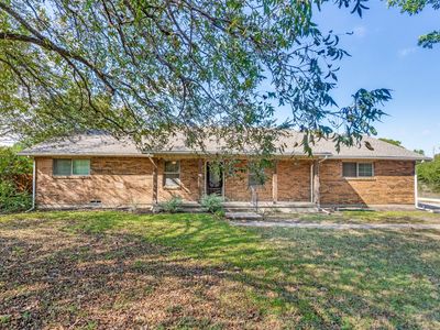 741 N Country Club Rd, Fairview, TX, 75069
