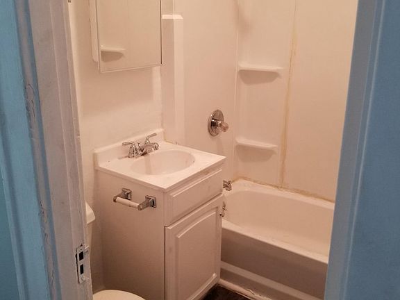 2nd image of 716 N Bosart Ave
