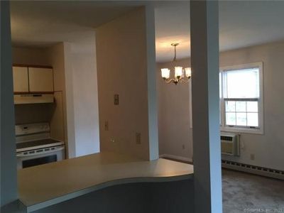 441 Clark Ave APT 22, Bristol, CT, 06010
