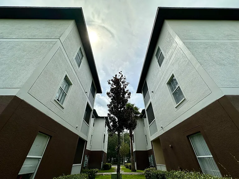 Uptown Palms Exterior