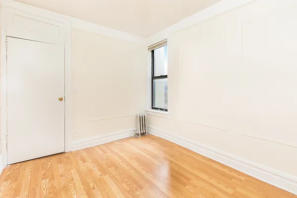 Rented by Compass | media 7