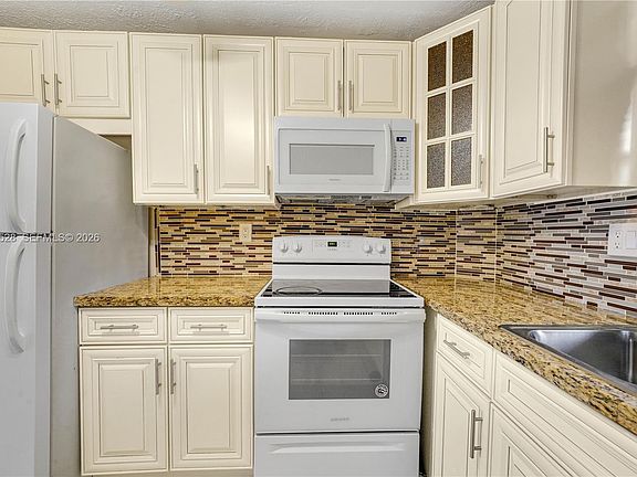 2nd image of 1200 Tallwood Ave APT 308